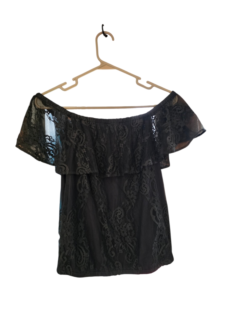 Express Black Off-Shoulder Lace Ruffle Top - Picture 5 of 6